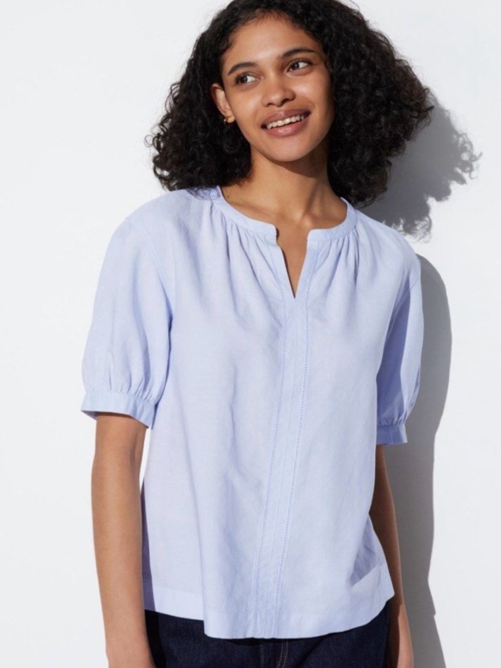 UNIQLO Light Blue Short Sleeve Top